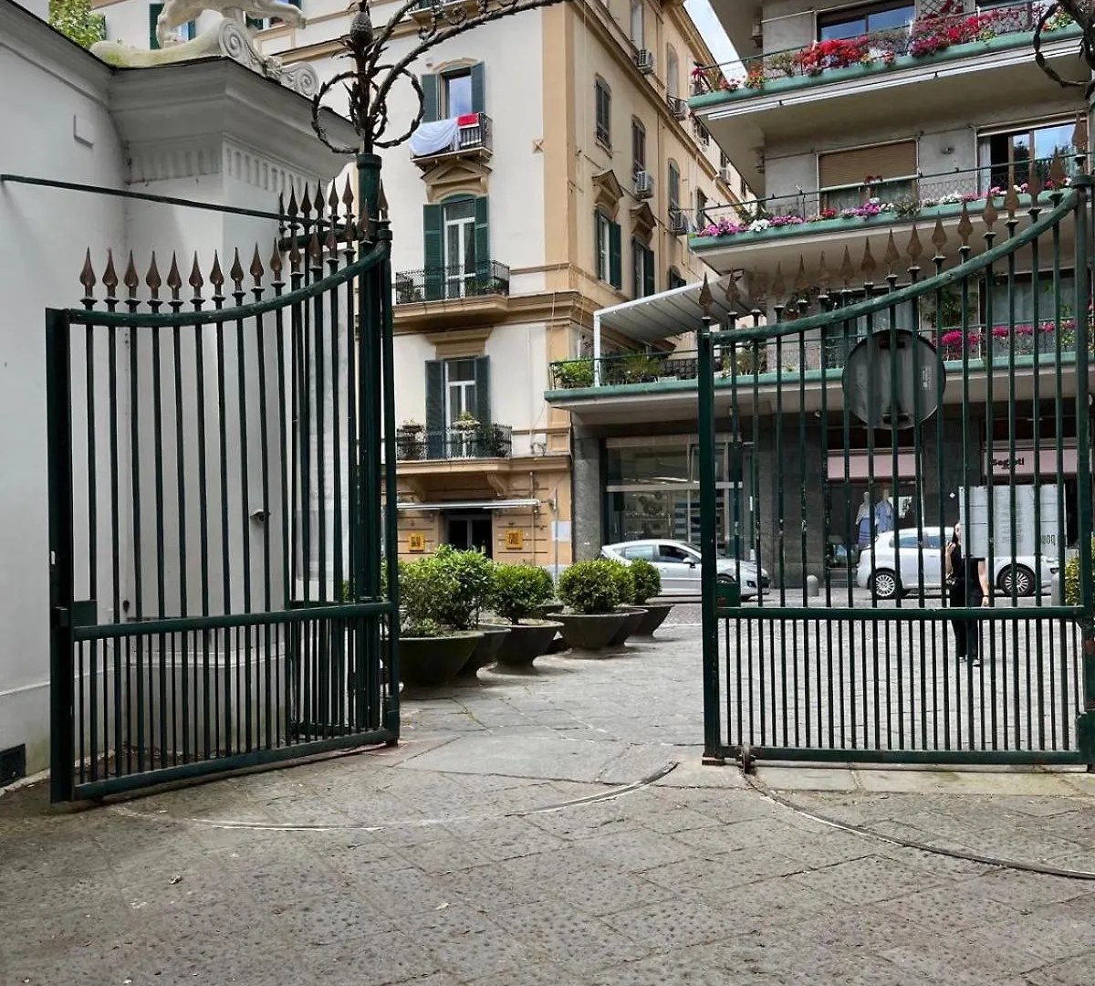 Principessa Floridiana Apartment Naples